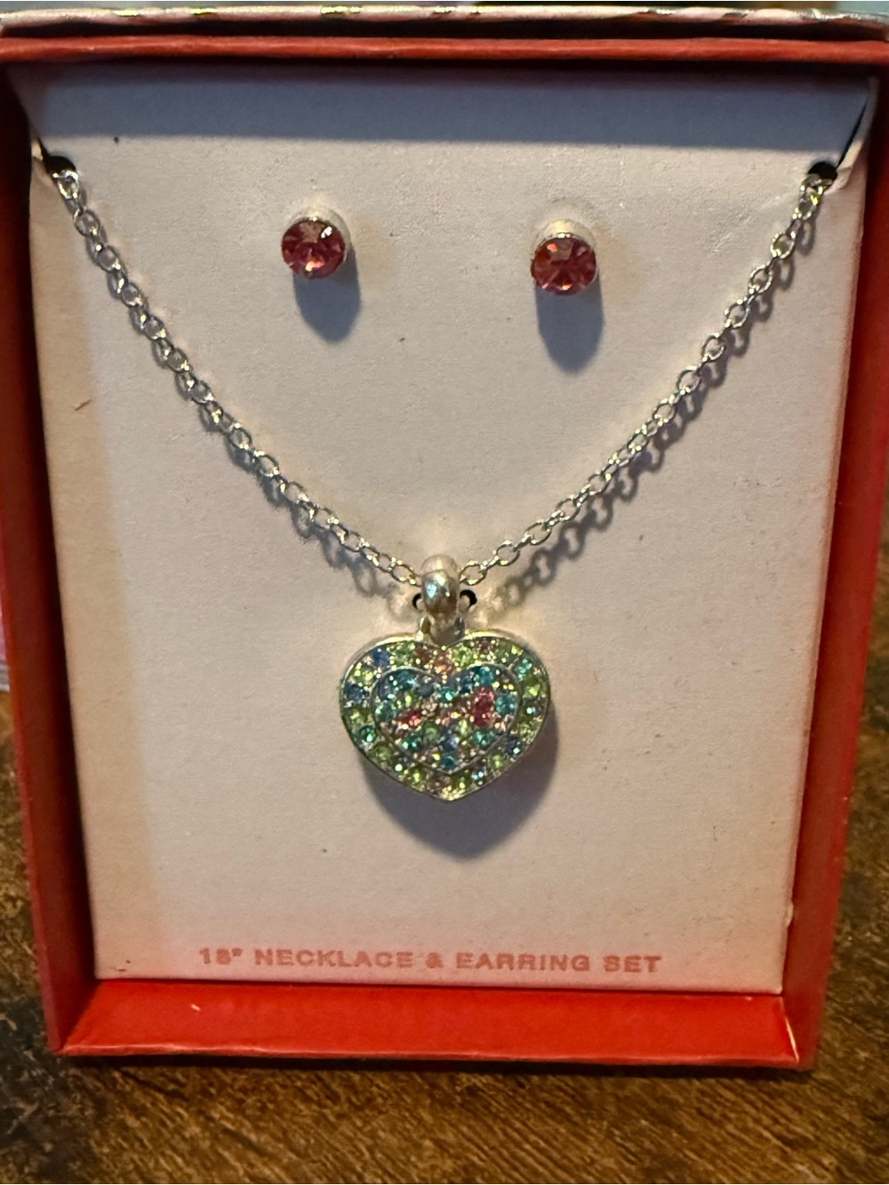 Heart Pendant Necklace and Stud Earring Set - Pink and Iridescent